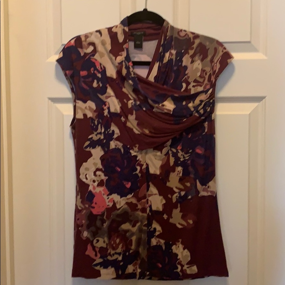 EUC Ann Taylor Ladies Sleeveless Top